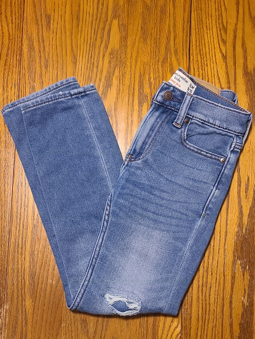 abercrombie kids Blue Distressed Skinny Jeans Slum 9/10